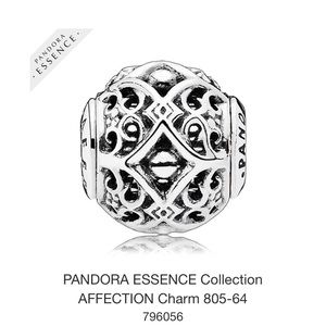 Pandora Essence Affection Charm